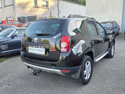 Duster 1.6 16v 105 4x4 Laur&eacute;ate 2010 occasion 38190 BERNIN