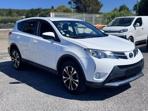 RAV 4 2.0 L 124 CV D-4D 2WD Life 2015 occasion 30320 Marguerittes