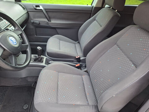 Polo 1.4 16V - 75ch CLIM/BLTH/DISTRIBNEUVE/PNSNEUFS/GAR6M 2001 occasion 59280 Armenti&egrave;res