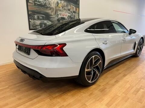 E-TRON e-tron GT 476 ch quattro Design 2024 occasion 85600 Montaigu