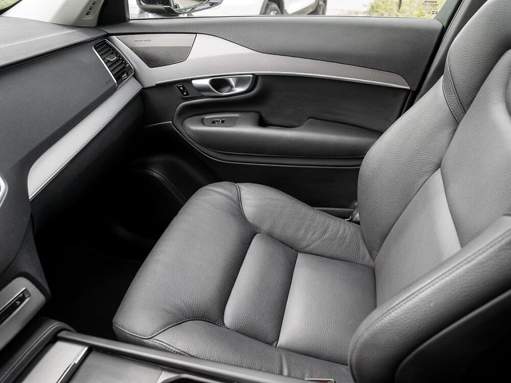 XC90 Recharge T8 AWD 310+145 ch Geartronic 8 7pl Ultimate St 2023 occasion 85600 Montaigu