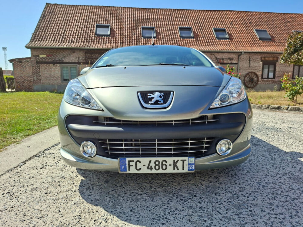 207 CC 1.6 HDi 16V 110ch CUIR/REGUL/PDC/CLIM/JA17/GAR6M 2008 occasion 59280 Armenti&egrave;res