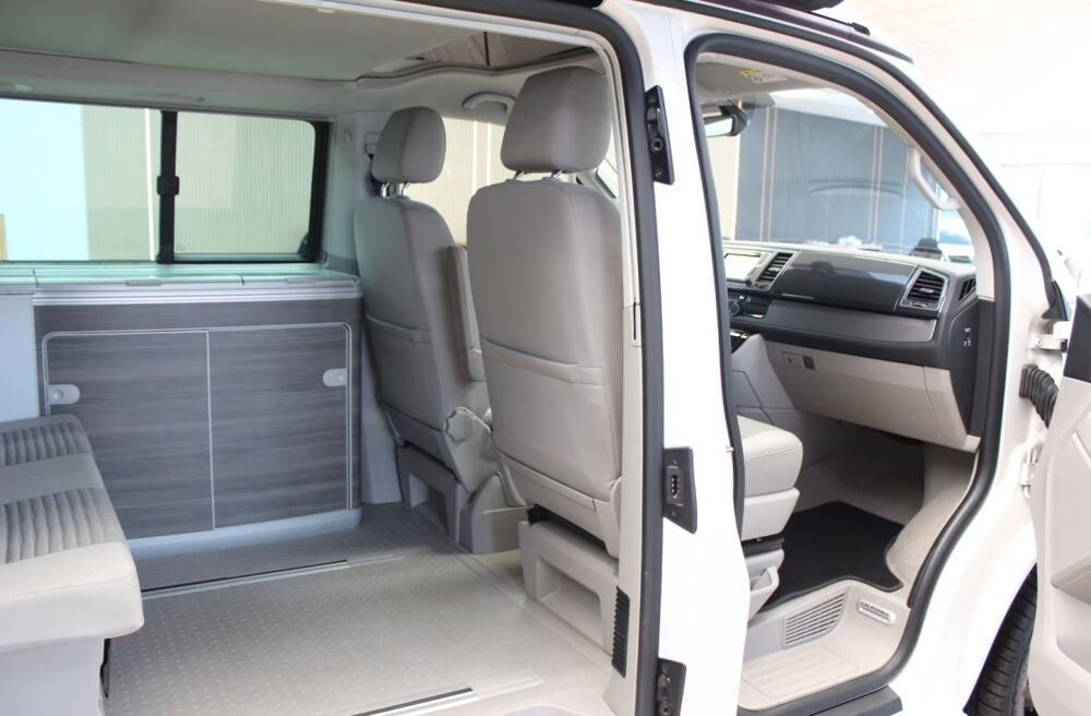MULTIVAN California 2.0 TDI 150 DSG7 OCEAN 2019 occasion 85600 Montaigu