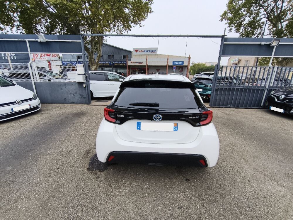 Yaris 1.5i 116ch Design 2022 occasion 30000 N&icirc;mes