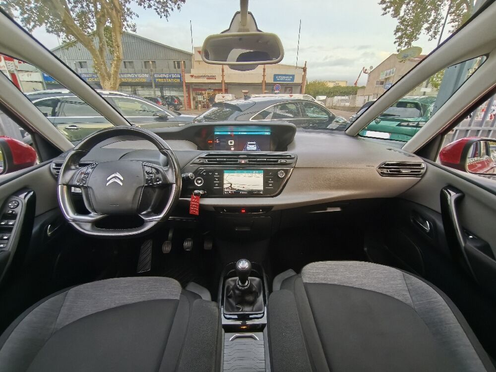 C4 Spacetourer 1.6 BlueHDi 120 Feel 2018 occasion 30000 N&icirc;mes