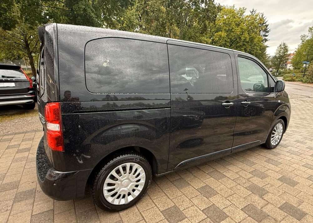 Proace city Proace Verso 180 D-4D BVA Family Comfort 2018 occasion 85600 Montaigu