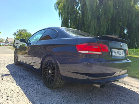 S&eacute;rie 3 320i 170ch XENON/CLIM/BLTH/JA19/GAR6M 2007 occasion 59280 Armenti&egrave;res