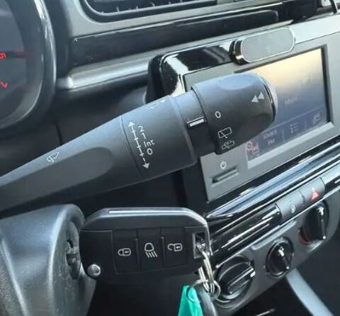 C3 83ch Courroie de distribution neuve-1ere main-Cam&eacute;ra-Carplay 2023 occasion 59280 Armenti&egrave;res
