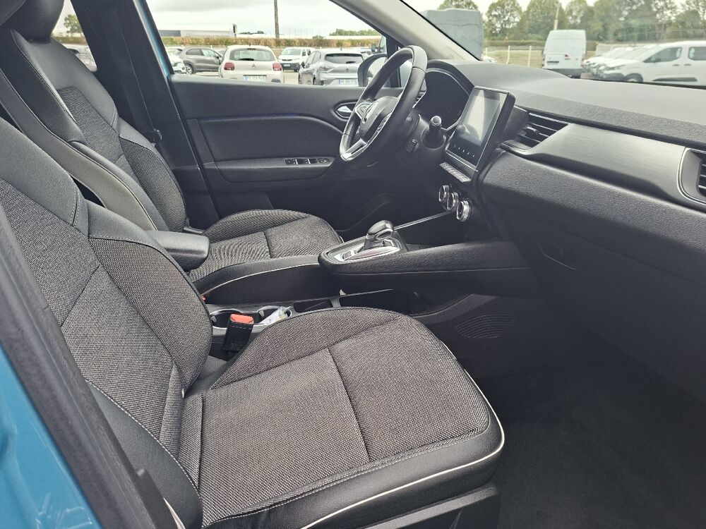 Captur E-Tech Plug-in 160 - 21 Intens 2021 occasion 56700 Merlevenez