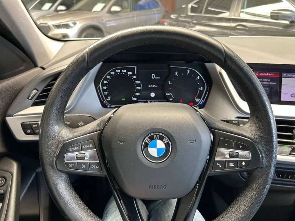 S&eacute;rie 1 116d 116ch CARPLAY/REGVIT/PARKSENSOR/GPS/JA/GAR12MOIS 2020 occasion 59280 Armenti&egrave;res