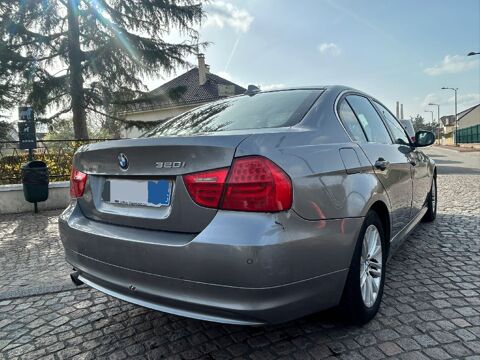 S&eacute;rie 3 320i 170 ch Luxe 2009 occasion 78300 Poissy