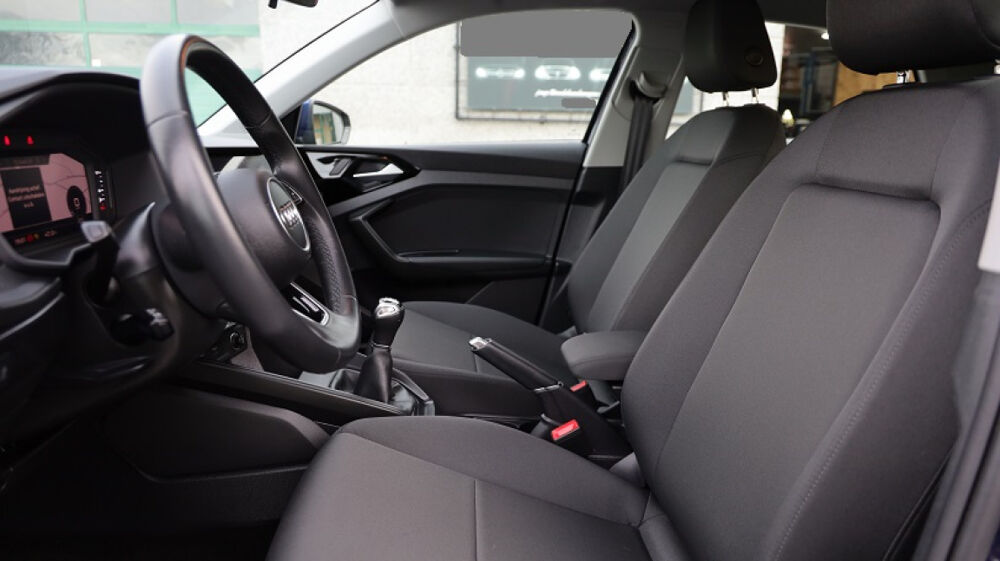 A1 25 TFSI 95ch CARPLAY/REGVIT/PARKSENSOR/GPS/GAR12MOIS 2023 occasion 59280 Armenti&egrave;res