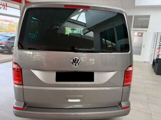 MULTIVAN Multivan 2.0 TDI 150 DSG7 2017 occasion 85600 Montaigu