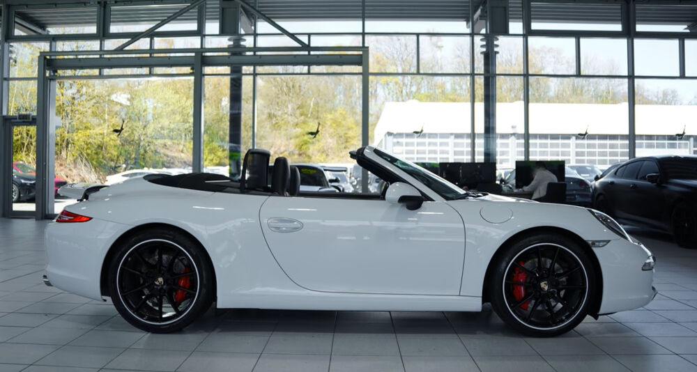 911 Carrera 3.2 911 Carrera S Cabriolet 3.8i 400 2013 occasion 85600 Montaigu