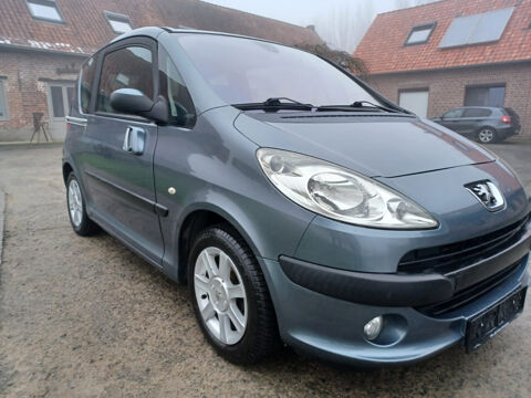 Peugeot 1007 1.4I 75ch DOCLCE/CLIM/DISTIBNEUVE/JA/GAR6M 2005 occasion Armenti&egrave;res 59280