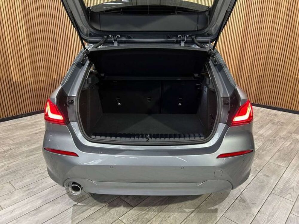S&eacute;rie 1 116i 109ch CUIR/REGVIT/CARPLAY/PARKSENSOR/JA/GAR12MOIS 2023 occasion 59280 Armenti&egrave;res