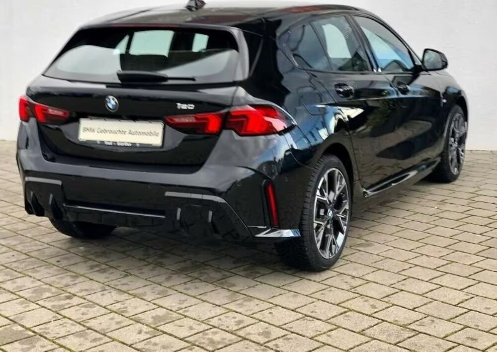 S&eacute;rie 1 120i 178 ch DKG7 Edition Sport 2025 occasion 85600 Montaigu