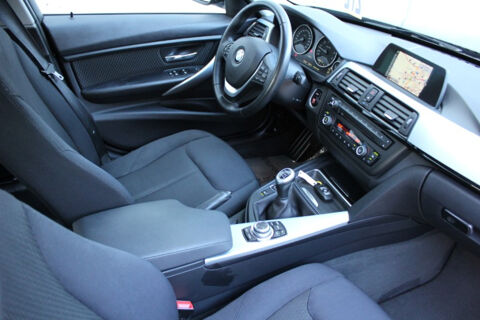 S&eacute;rie 3 316i 136ch SIEGCHAUF/REGVIT/PARKSENSOR/GPS/XENON/JA/GAR12MOI 2015 occasion 59280 Armenti&egrave;res