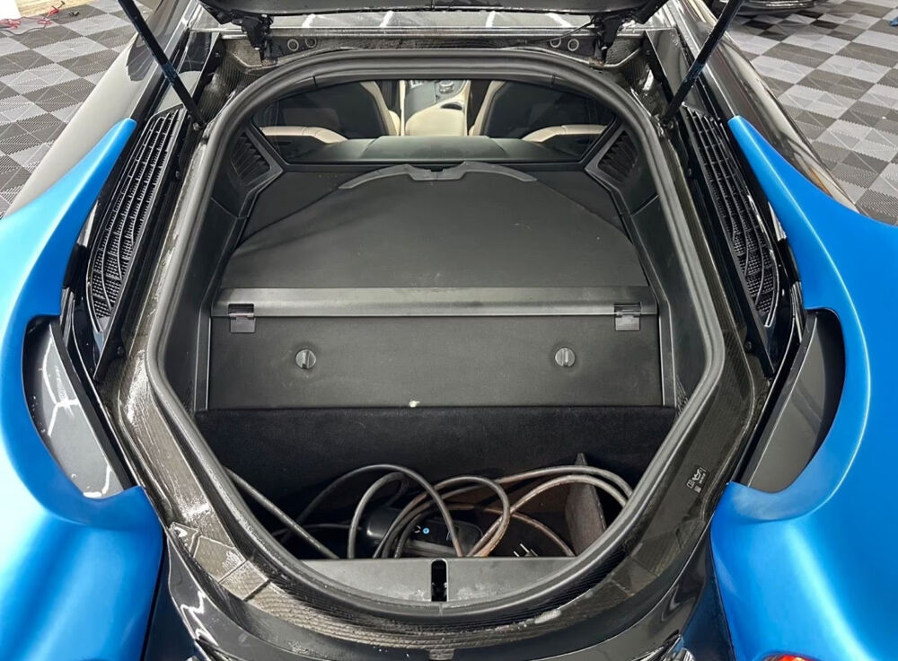 i8 Coup&eacute; 374 ch A 2019 occasion 85600 Montaigu