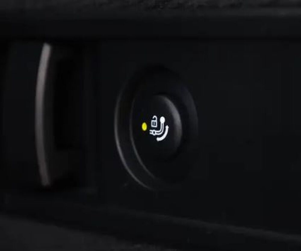 S&eacute;rie 3 318i 156ch BVA8 SIEGCHAUF/REGVIT/CARPLAY/ATTACHREM/PARKSENSO 2021 occasion 59280 Armenti&egrave;res