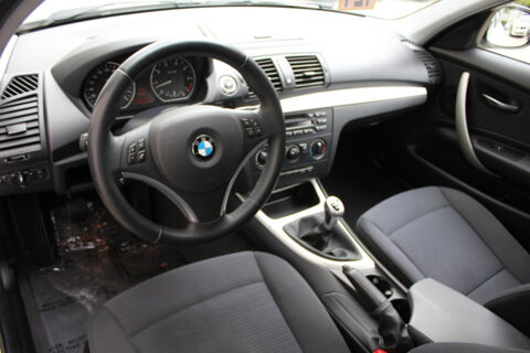 S&eacute;rie 1 116i 2.0 122ch SIEGCHAUF/REGVIT/PARKSENSOR/JA/GAR12MOIS 2011 occasion 59280 Armenti&egrave;res