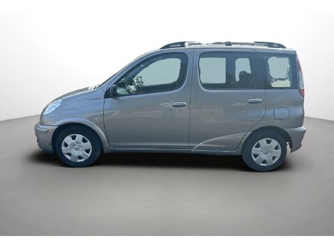 Yaris Verso 1.3 VVT-i Sol BVA 2003 occasion 95200 Sarcelles