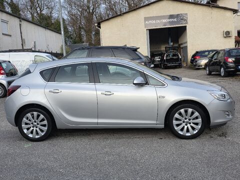 Astra 1.4 Turbo 140 ch Cosmo 2010 occasion 38190 BERNIN