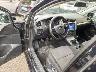 Golf 1.6 TDI 105 BlueMotion Confortline 2013 occasion 30000 N&icirc;mes