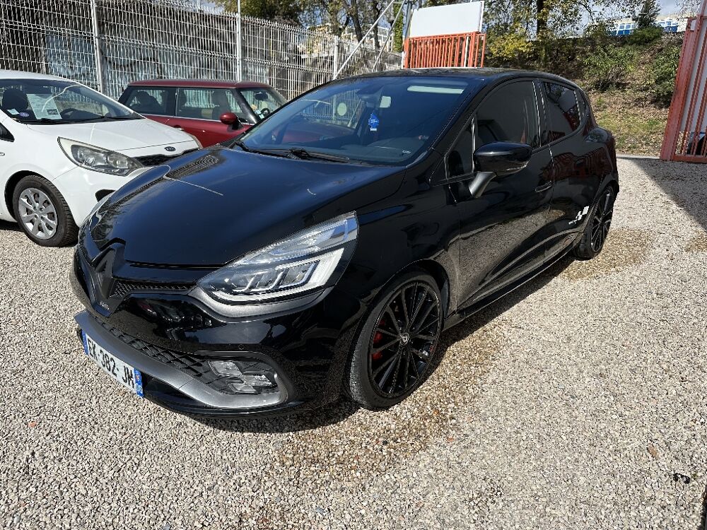 Clio III Clio 1.6 Turbo 220 EDC RS Trophy 2017 occasion 06700 Saint-Laurent-du-Var