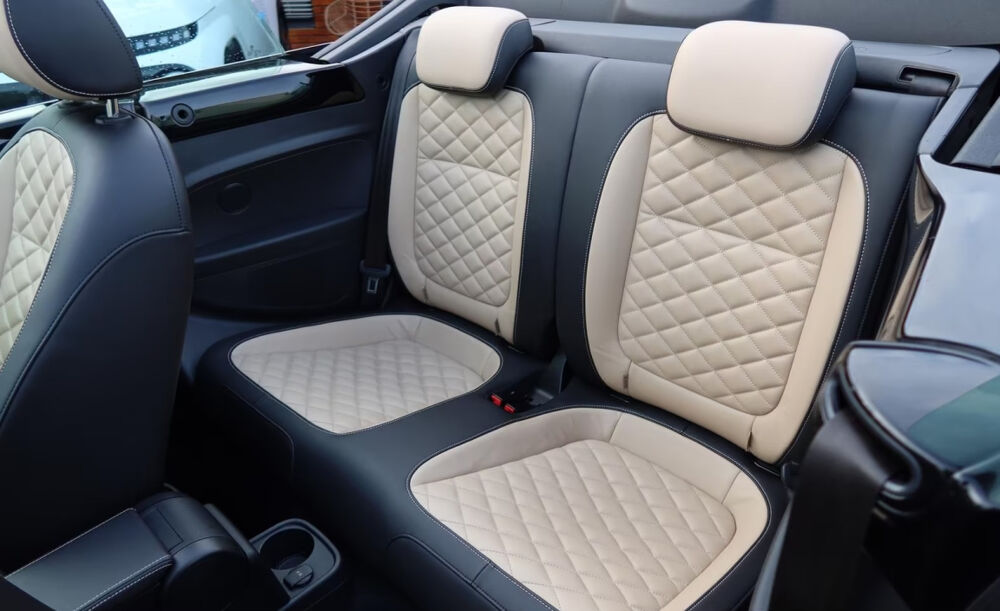 COCCINELLE II Coccinelle Cabriolet 1.4 TSI 150 Exclusive Design 2017 occasion 85600 Montaigu