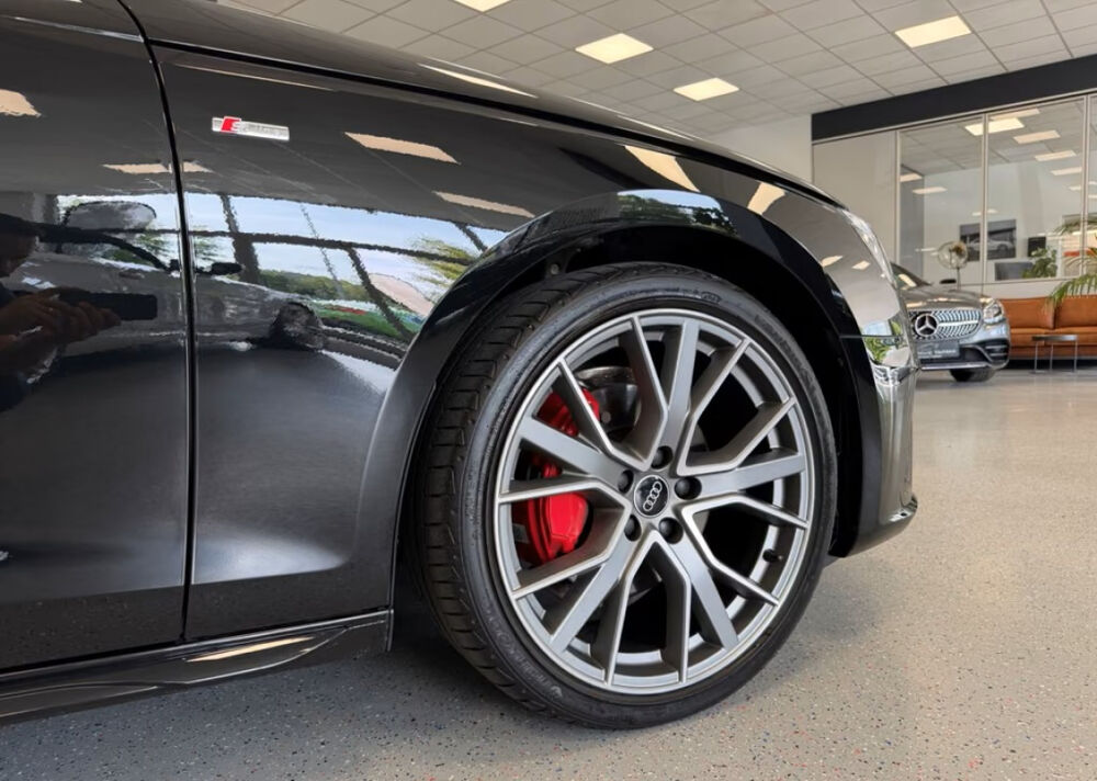 A4 Avant 40 TDI 204 S tronic 7 Quattro Competition 2023 occasion 85600 Montaigu