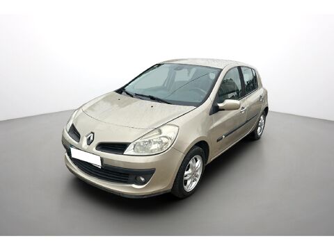 Renault Clio III 1.5 dci privilege BVA 2007 occasion Sarcelles 95200