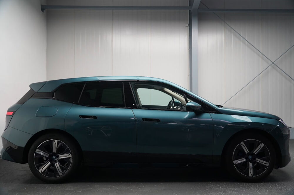 iX xDrive40 326ch Edition Sport 2025 occasion 85600 Montaigu