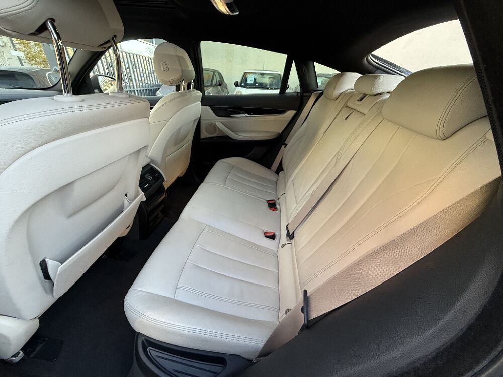 X6 xDrive40d 313 ch Lounge Plus A 2016 occasion 30000 N&icirc;mes