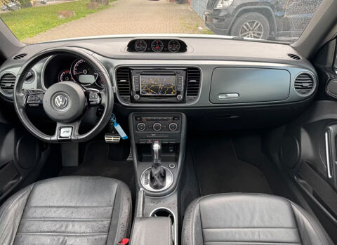 COCCINELLE II Coccinelle 2.0 TSI 211 Sport R-LINE DSG 2014 occasion 85600 Montaigu