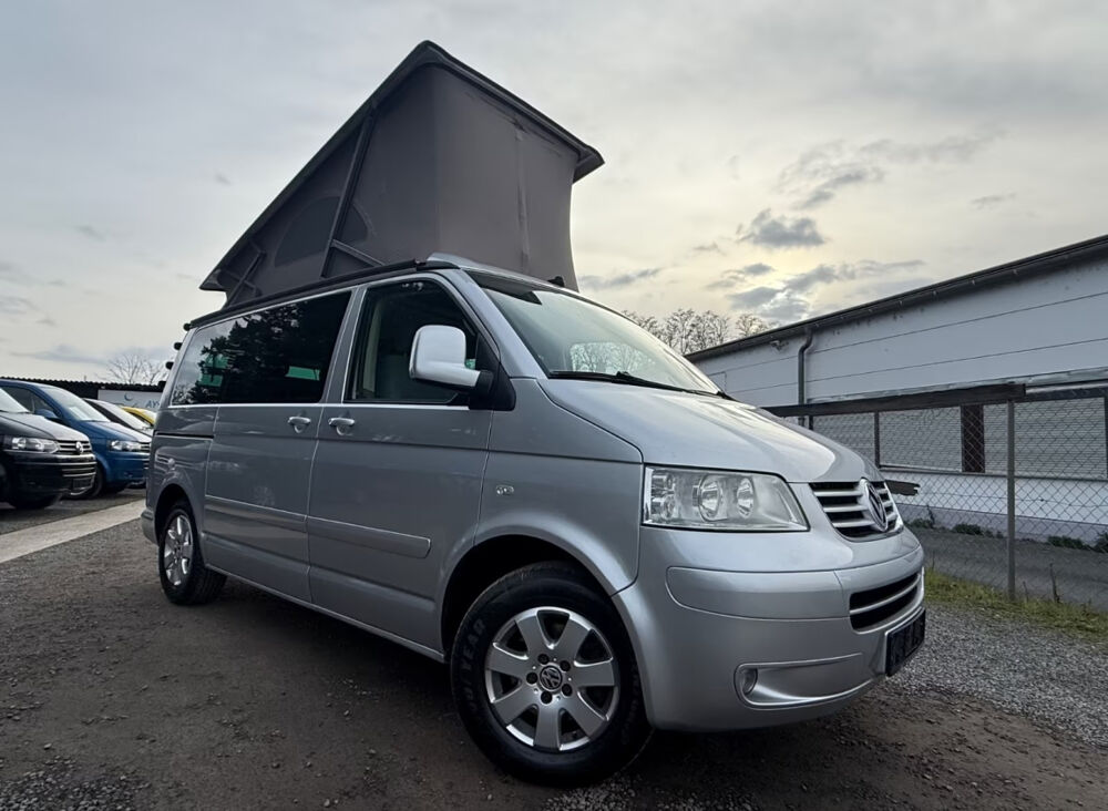 MULTIVAN California TDI 174 Confortline 2007 occasion 85600 Montaigu