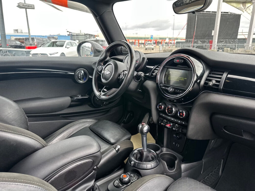 Cooper Hatch 3 Portes 231 ch John Works 2017 occasion 85600 Montaigu