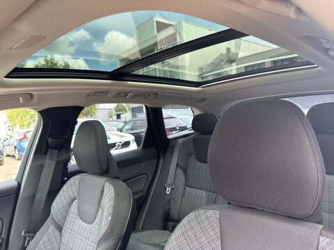 XC60 T6 Recharge AWD 253 ch + 145 ch Geartronic 8 Plus Style 2022 occasion 85600 Montaigu