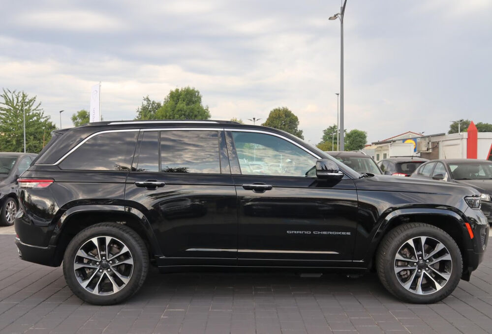 Grand Cherokee 4xe 2.0 T 380 ch PHEV 4x4 BVA8 Summit Reserve 2023 occasion 85600 Montaigu