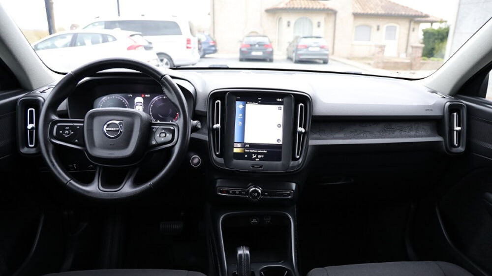 XC40 T2 129ch Auto. CAM/REGVIT/PARKSENSOR/GPS/GAR12MOIS 2021 occasion 59280 Armenti&egrave;res