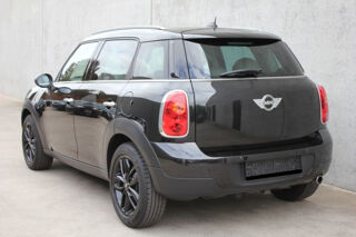 Countryman 122ch Cooper Auto. CUIRCHAUF/BLTH/PARKSENSOR/GPS/JA/GAR12MOI 2012 occasion 59280 Armenti&egrave;res