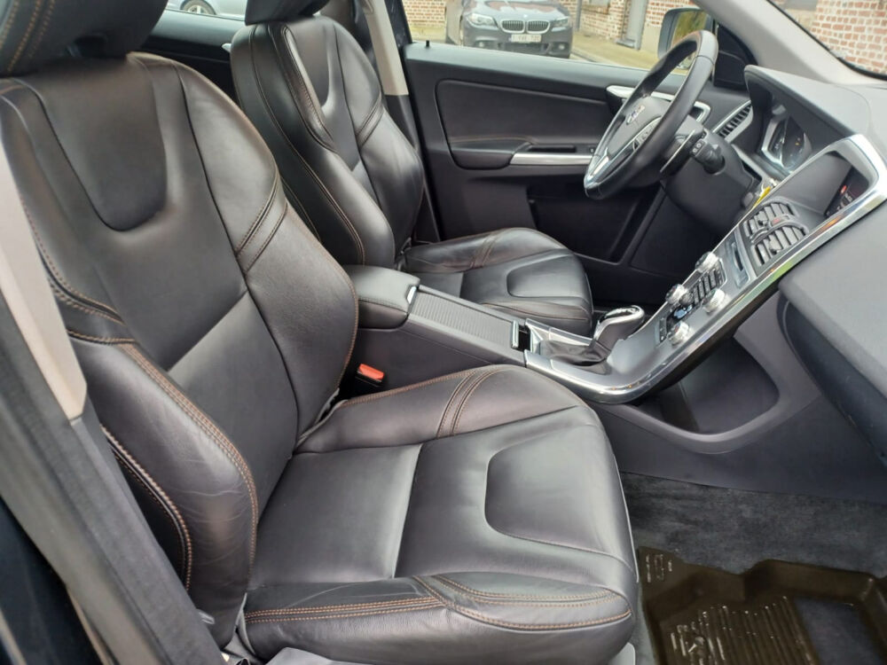 XC60 D4 2.4D 5 CYL AWD 190 ch CUIRCHAUF/TOPANO/PDC/CAM/REGUL/LIM/ 2017 occasion 59280 Armenti&egrave;res