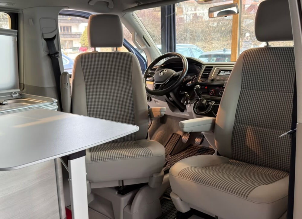 MULTIVAN California 2.0 TDI 150 coast 2017 occasion 85600 Montaigu