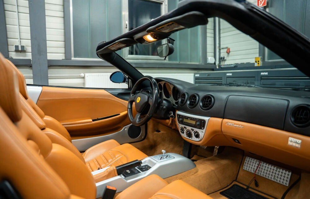 F360 Spider V8 F1 2003 occasion 85600 Montaigu