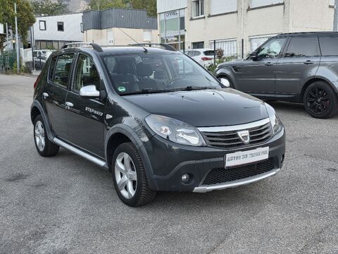 Sandero 1.6 16V 105 Bioethanol Stepway 2012 occasion 38190 BERNIN