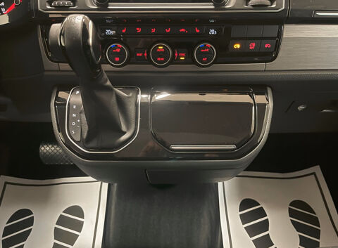 MULTIVAN Multivan 2.0 TDI 150 DSG7 Comfortline 2016 occasion 85600 Montaigu