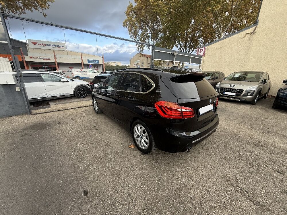 Serie 2 225xe 224ch Luxury 2018 occasion 30000 N&icirc;mes