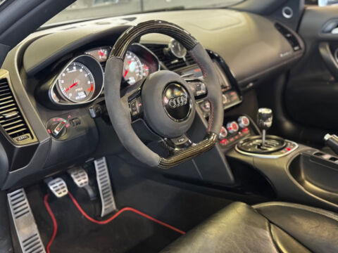 R8 Spyder V8 4.2 FSI 430 Quattro 2011 occasion 85600 Montaigu