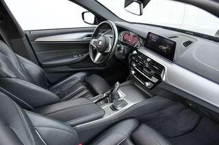 S&eacute;rie 5 530e iPerformance 252ch M Sport Black Pack SHADOW CAM/CUIRCH 2018 occasion 59280 Armenti&egrave;res