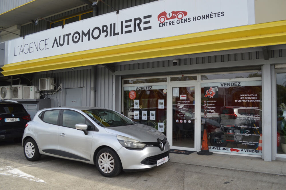 Clio III Clio IV 1.2 16V 75 Zen 2015 occasion 97122 Baie-Mahault
